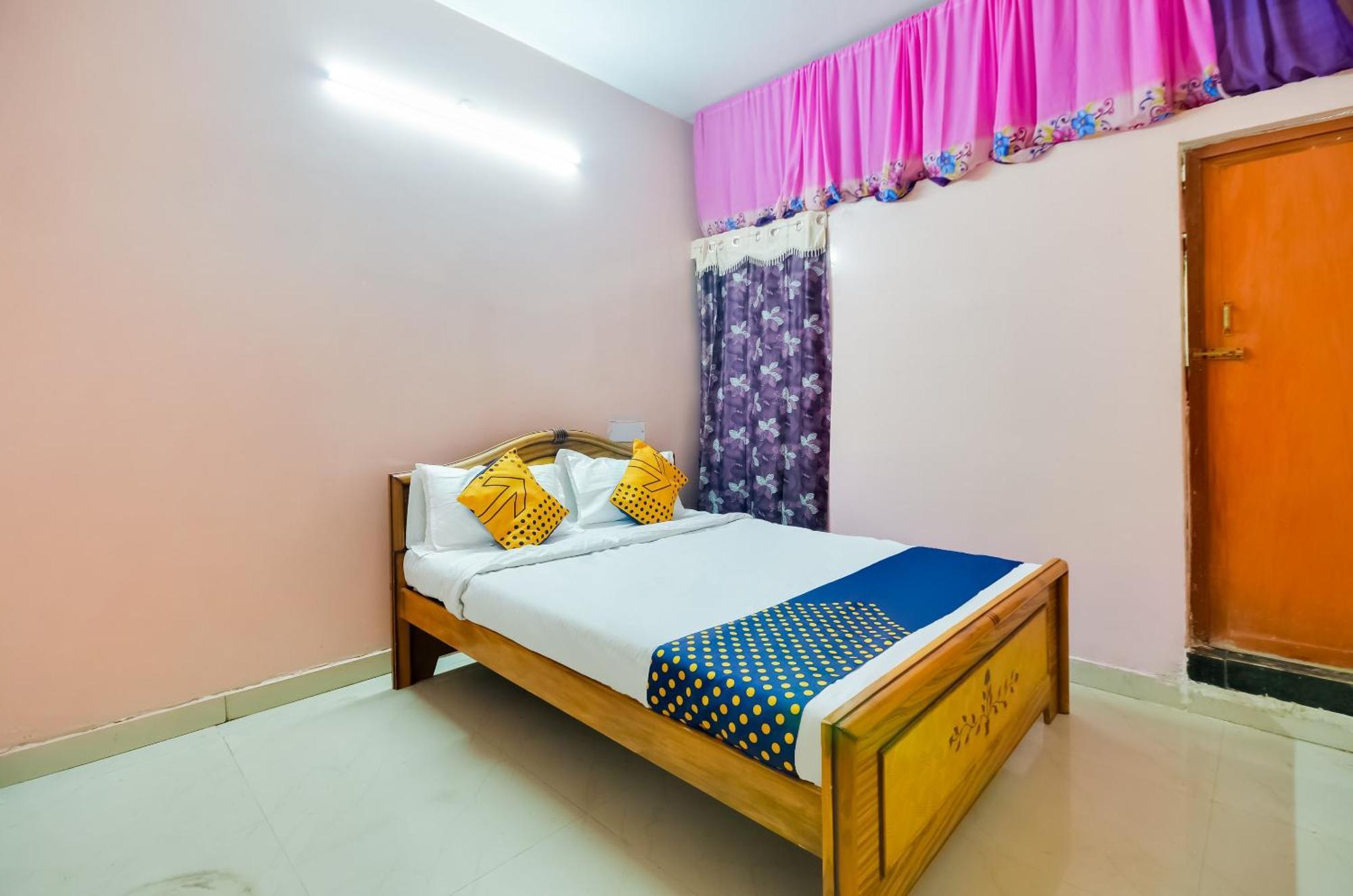 Hotel O Sri Murugan Lodge โคอิมบาทอร์ ภายนอก รูปภาพ