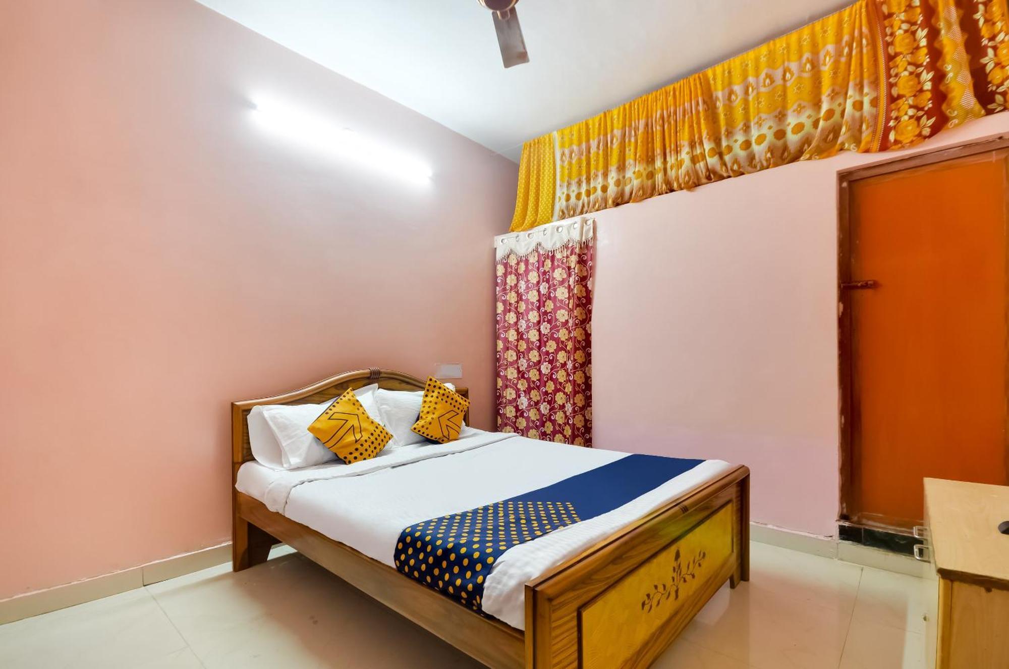 Hotel O Sri Murugan Lodge โคอิมบาทอร์ ภายนอก รูปภาพ