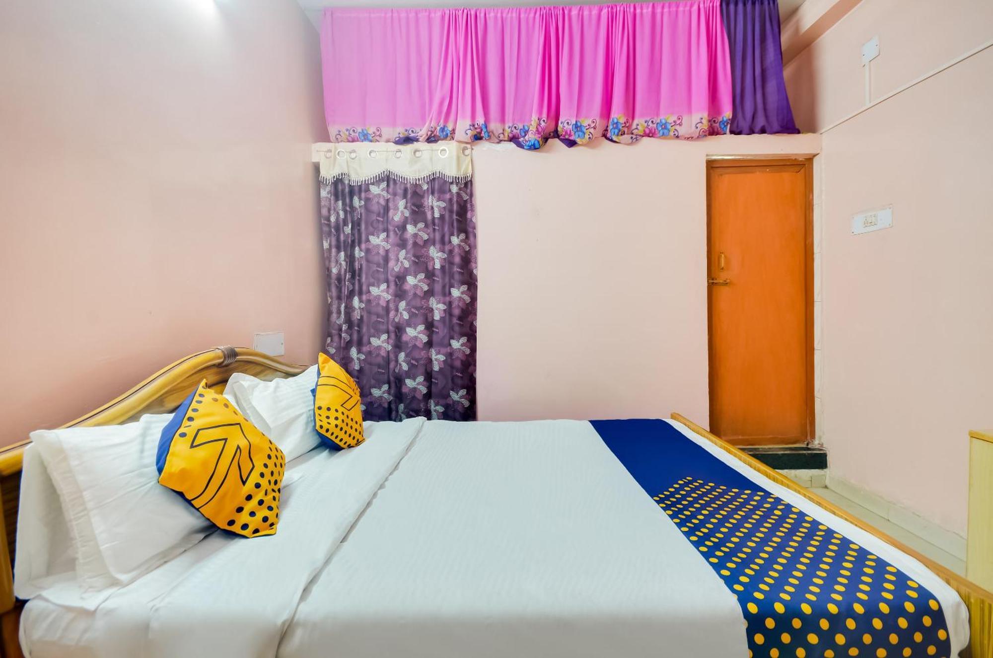 Hotel O Sri Murugan Lodge โคอิมบาทอร์ ภายนอก รูปภาพ