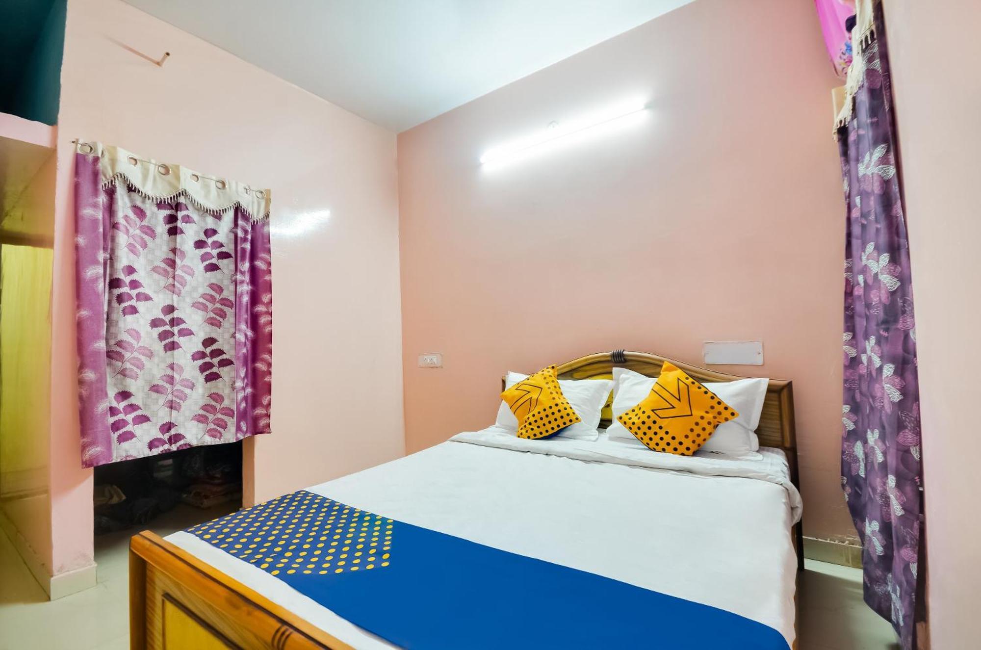 Hotel O Sri Murugan Lodge โคอิมบาทอร์ ภายนอก รูปภาพ