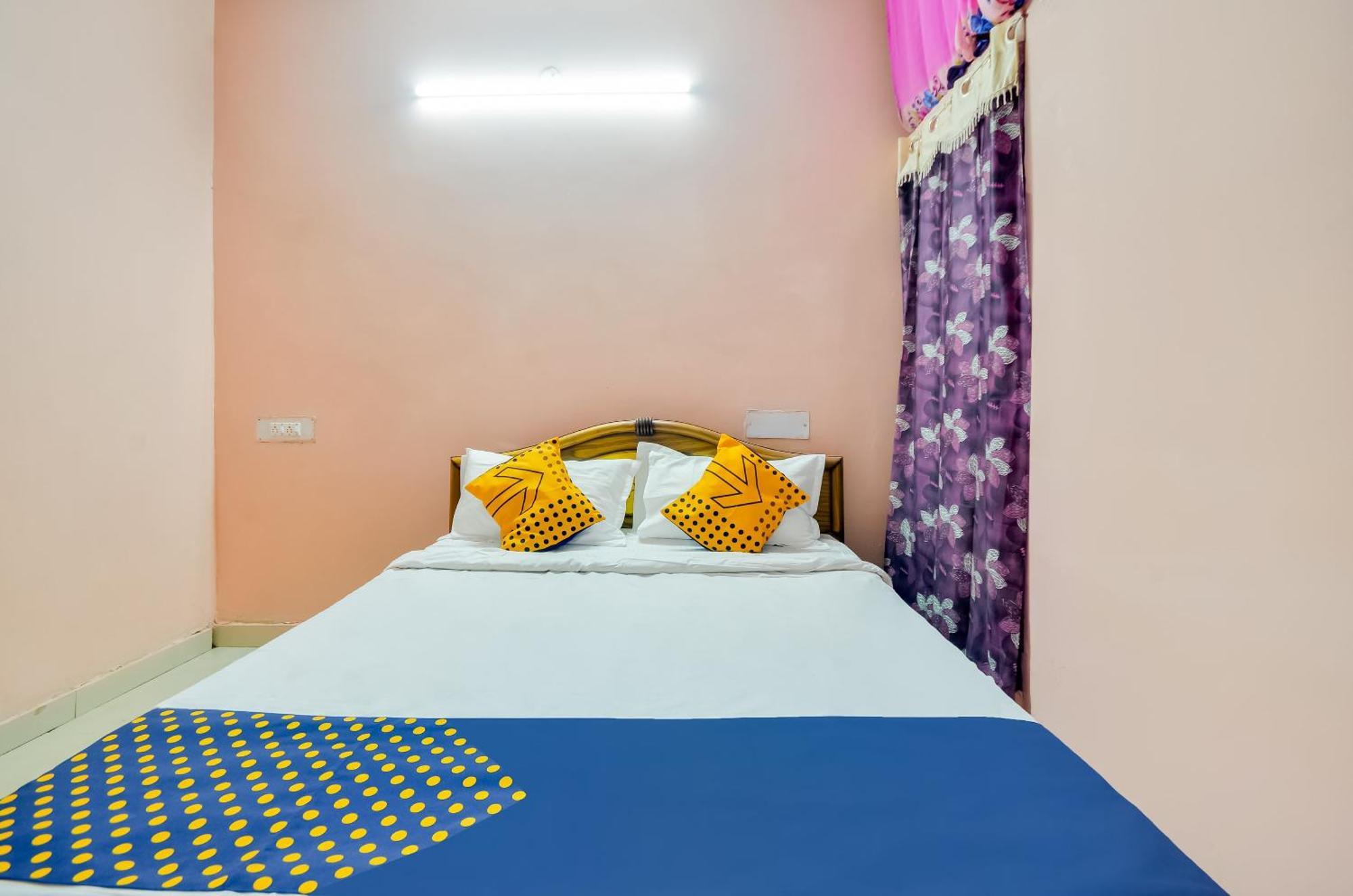 Hotel O Sri Murugan Lodge โคอิมบาทอร์ ภายนอก รูปภาพ